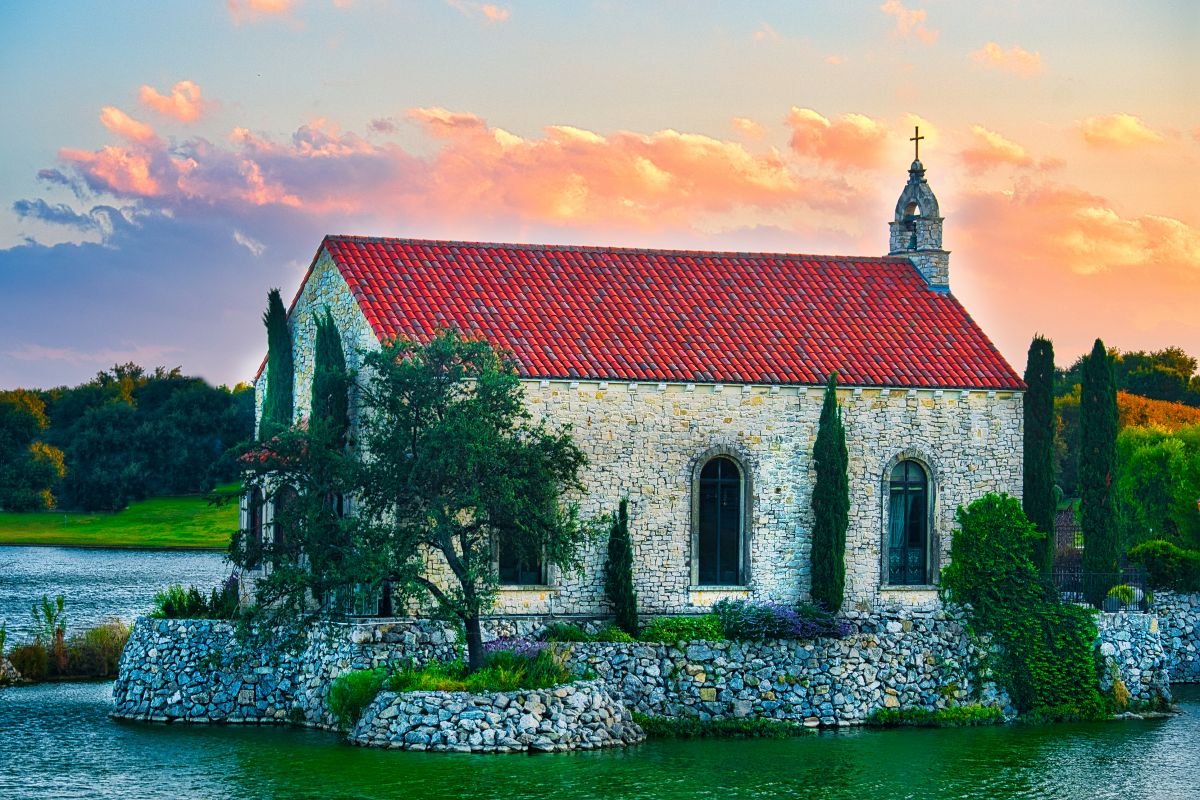 Local Mold Mitigation Service in Mckinney, TX